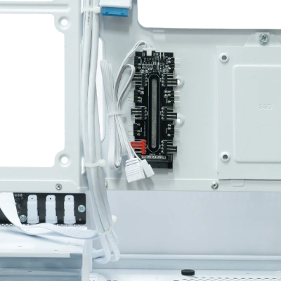 Корпус Xastra Q400M 3ARGB-C6-UC White